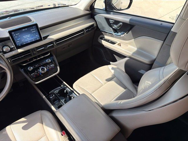 Used 2020 Lincoln Corsair AWD w/ Equipment Group 101A image 23