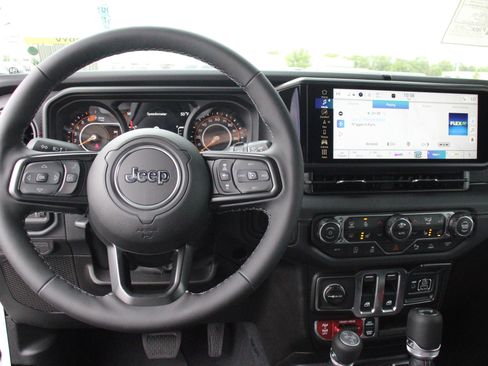 New 2026 Jeep Wrangler Rubicon AWD/4WD image 8