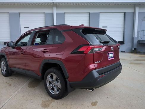 Certified 2025 Toyota RAV4 XLE FWD image 8