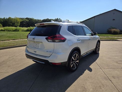 Used 2018 Nissan Rogue SL w/ Premium Package AWD/4WD image 3