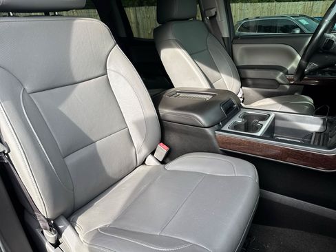 Used 2017 GMC Sierra 1500 SLT w/ SLT Premium Package AWD/4WD image 27