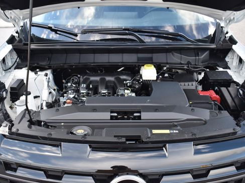 New 2026 Nissan Pathfinder SV image 16