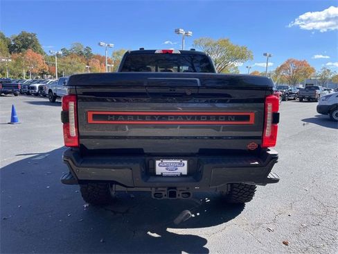 New 2025 Ford F250 Lariat w/ Lariat Ultimate Package image 5