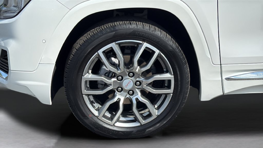 Used 2023 GMC Terrain Denali w/ Denali Premium Package AWD/4WD image 26