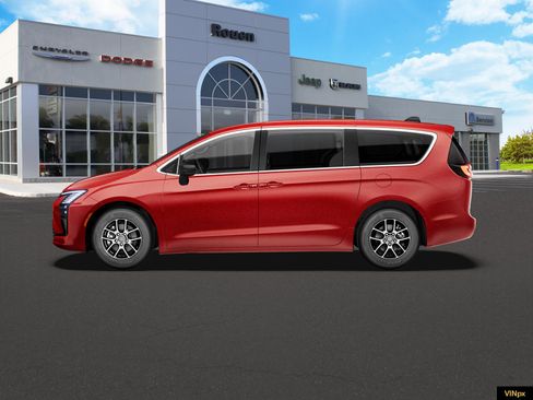New 2027 Chrysler Pacifica Select FWD image 3