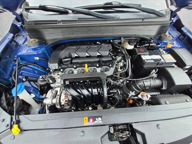 Used 2022 Hyundai Venue SEL FWD image 27