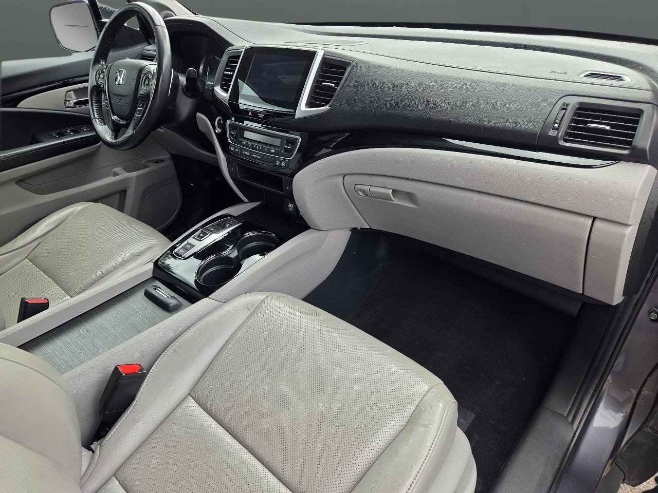 Used 2020 Honda Ridgeline RTL-E image 15