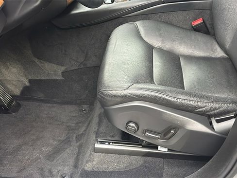 Certified 2023 Volvo XC90 B6 Core w/ Climate Package image 27