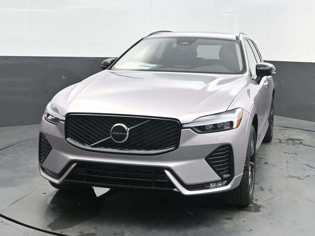 Used 2026 Volvo XC60 B5 Core w/ Climate Package AWD/4WD image 10