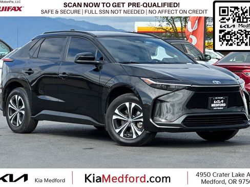 Used 2024 Toyota bZ4X AWD w/ Weather Package image 1
