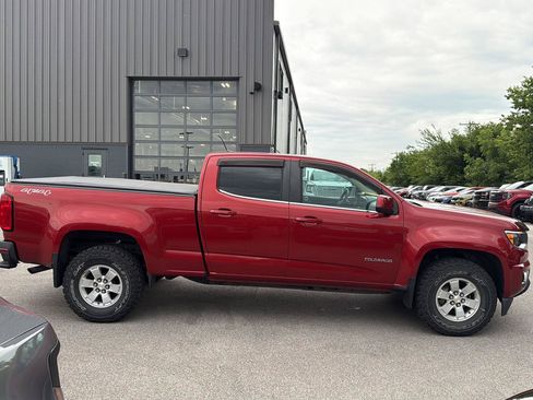 Used 2016 Chevrolet Colorado W/T w/ WT Convenience Package AWD/4WD image 2