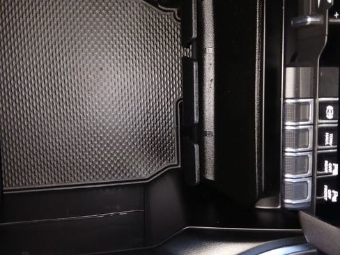 Used 2024 RAM 2500 Big Horn w/ Off Road Package image 26