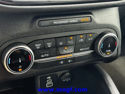 Used 2025 Ford Escape ST-Line FWD image 5