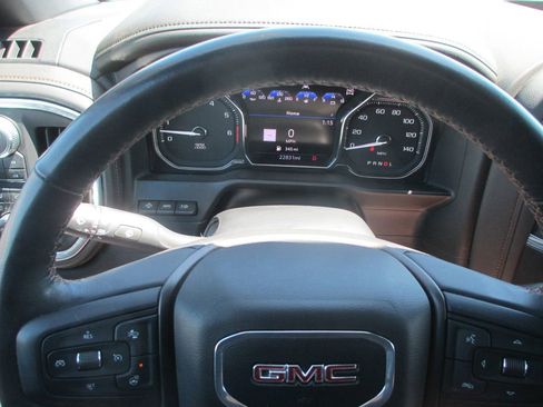 Used 2022 GMC Sierra 1500 AT4 w/ AT4 Premium Package image 35