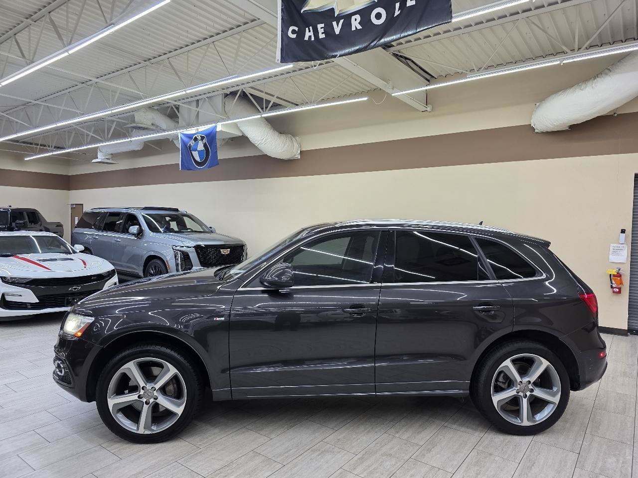Used 2014 Audi Q5 3.0T Premium Plus AWD/4WD image 9
