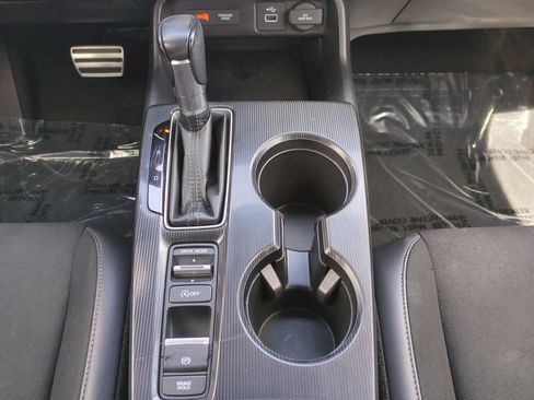 Used 2022 Honda Civic Sport image 17