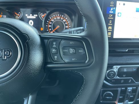 New 2026 Jeep Wrangler Sport S image 33