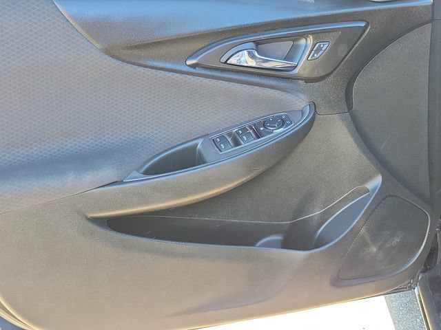 Used 2020 Chevrolet Malibu LT FWD image 25