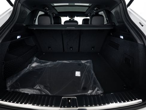 Certified 2026 Porsche Cayenne AWD/4WD image 25
