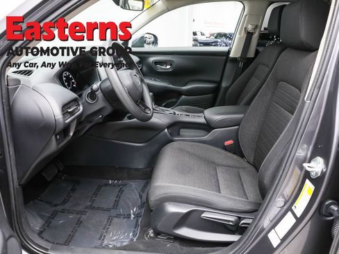 Used 2024 Honda HR-V LX image 14