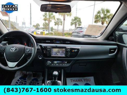 Used 2016 Toyota Corolla S image 2