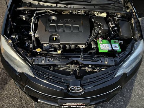 Used 2015 Toyota Corolla S FWD image 26