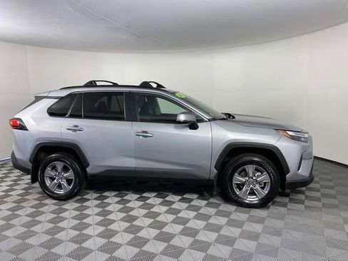 Used 2025 Toyota RAV4 XLE w/ Convenience Package AWD/4WD image 10