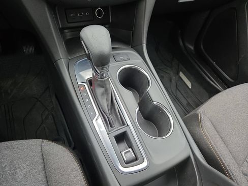 Used 2024 Chevrolet Equinox LT w/ LPO, Floor Liner Package FWD image 22