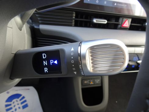 New 2026 Hyundai Ioniq 5 SEL image 18