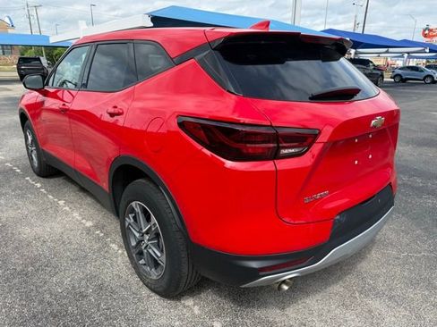 Used 2023 Chevrolet Blazer LT w/ LPO, Floor Liner Package FWD image 9
