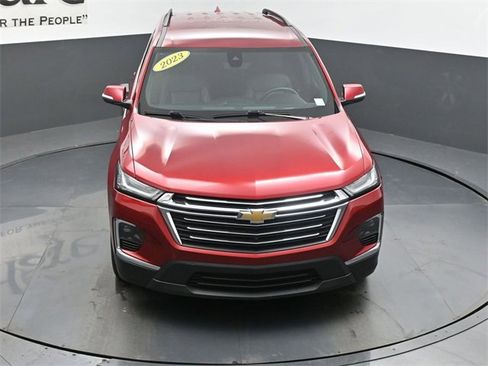 Used 2023 Chevrolet Traverse LT w/ LT Premium Package image 59