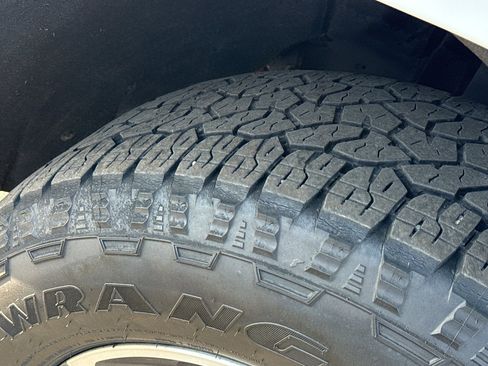 Used 2022 Chevrolet Silverado 1500 RST image 11