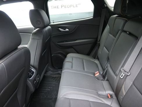Used 2020 Chevrolet Blazer Premier image 22