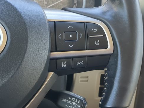 Used 2020 Lexus GX 460 Premium w/ Premium Package AWD/4WD image 25