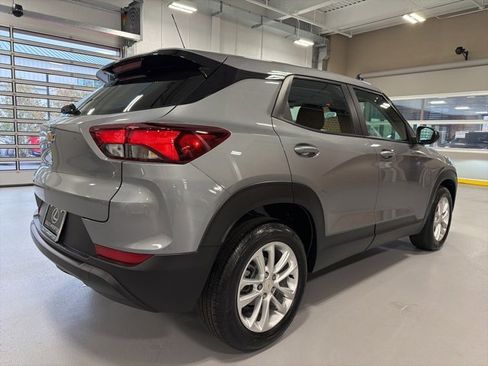 Used 2024 Chevrolet TrailBlazer LS image 7