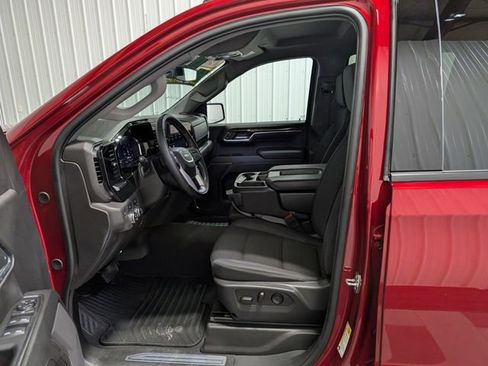 Used 2024 GMC Sierra 1500 Elevation image 15