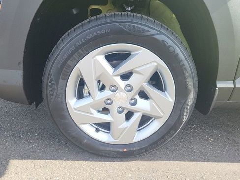 New 2026 Hyundai Kona SE image 10