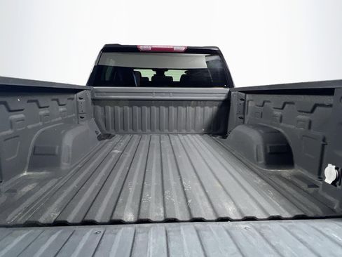 Used 2024 Chevrolet Silverado 1500 Custom image 23