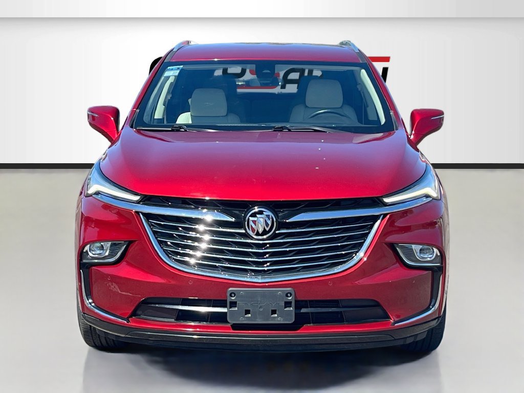 Used 2022 Buick Enclave Essence FWD image 2