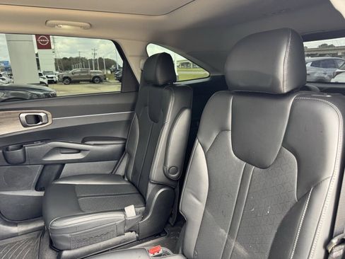 Certified 2023 Kia Sorento X-Line EX image 27