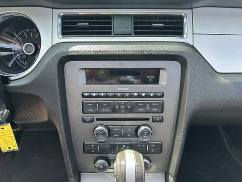 Used 2014 Ford Mustang GT Premium RWD image 15