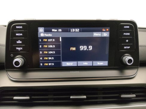 Used 2020 Kia Telluride S image 25