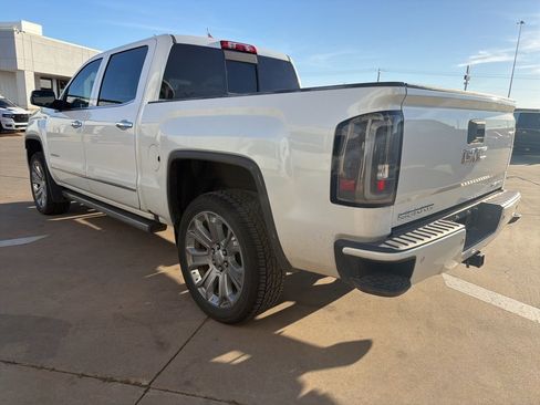 Used 2018 GMC Sierra 1500 Denali w/ Denali Ultimate Package image 5
