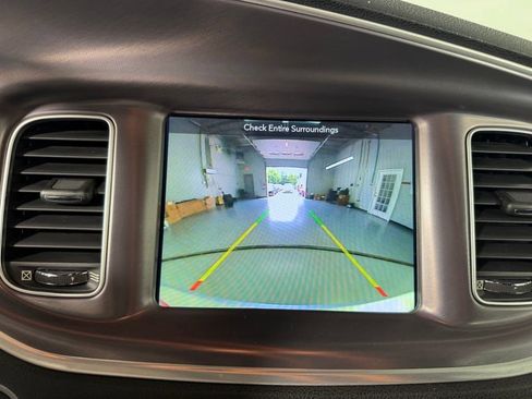 Used 2019 Dodge Charger SXT AWD/4WD image 11
