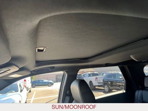 Certified 2024 Dodge Durango GT image 20