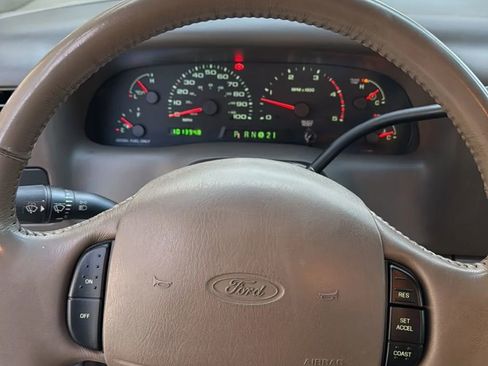 Used 2002 Ford F350 Lariat image 17
