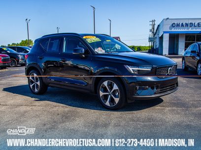 Used 2026 Volvo XC40 B5 Plus