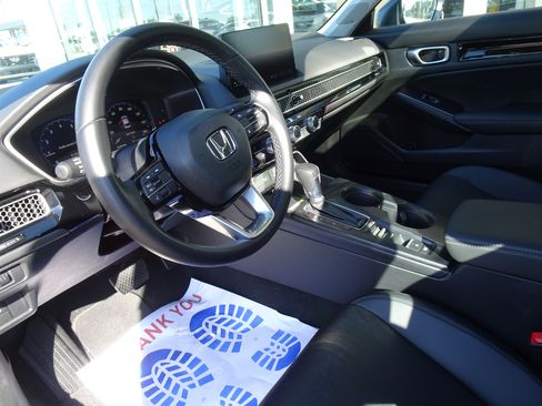 Used 2024 Honda Civic Touring image 13