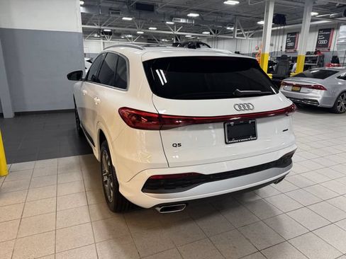Used 2025 Audi Q5 Premium w/ Convenience Package AWD/4WD image 7
