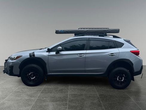 Used 2018 Subaru Crosstrek 2.0i Premium w/ Eyesight System image 4